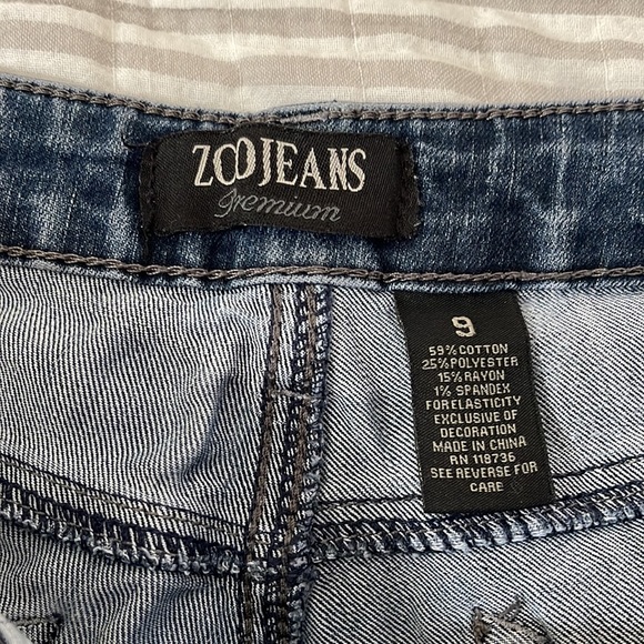 Zoo Jeans - Picture 3 of 5